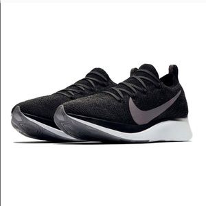 Women’s Nike Zoom FlyKnit Sneakers